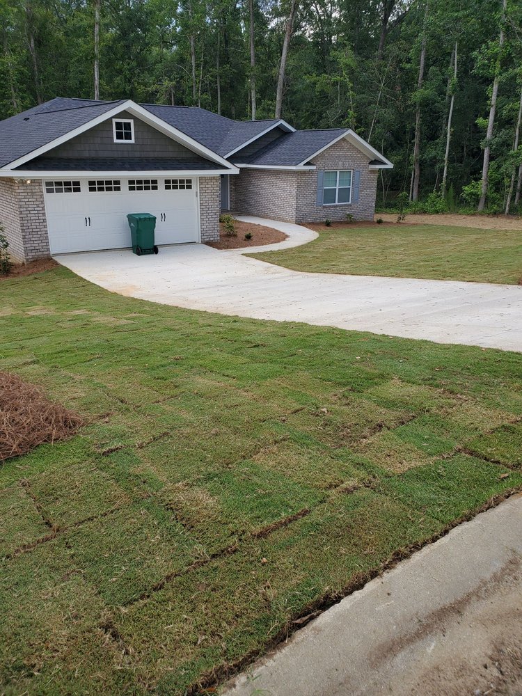 Photo of Ramon's Lawn Care