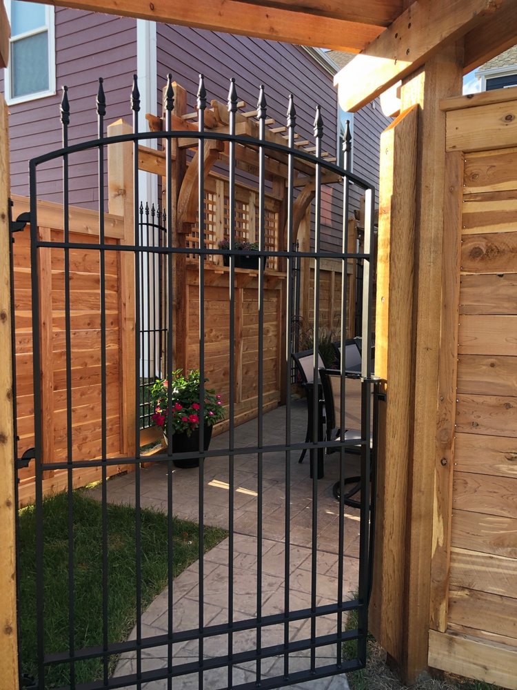 Photo of Chesterfield Fence & Deck Company