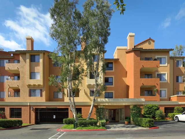 Photo of eaves Rancho Penasquitos