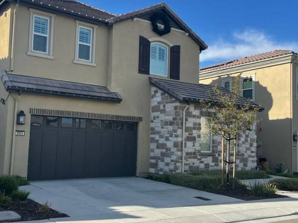 Photo of 3 Way Pavers