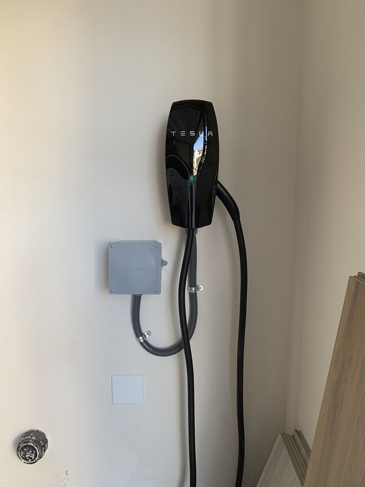 Photo of R & J Electric