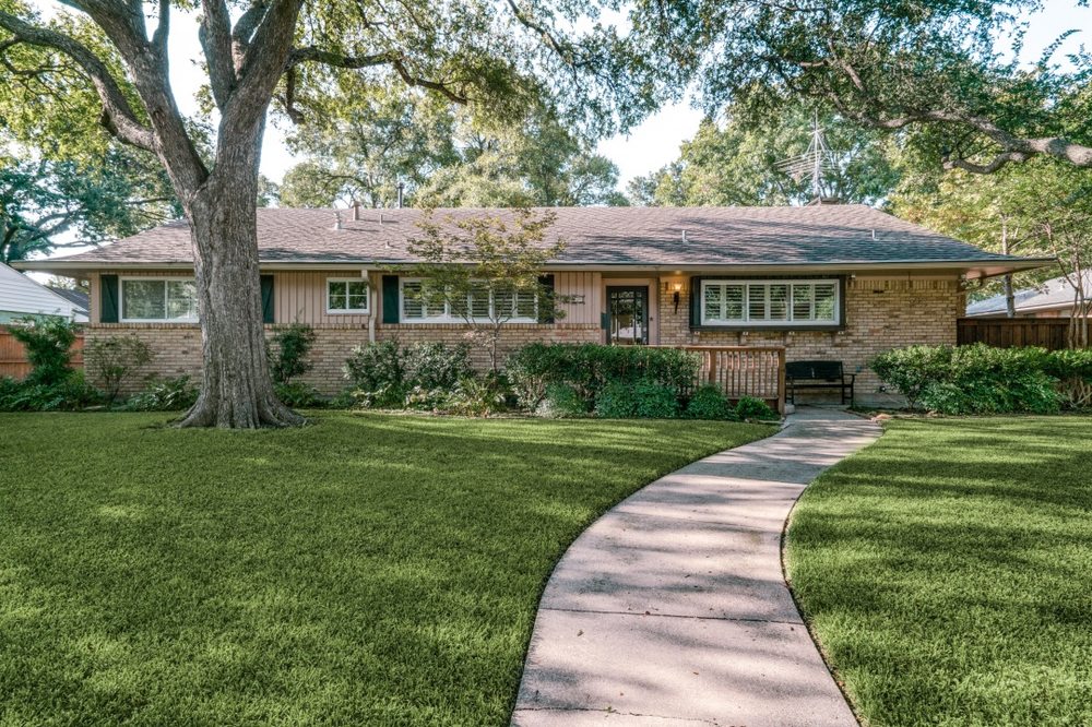 Photo of Robbins Real Estate Group