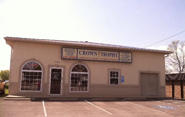 Photo of Crown Trophy of Louisville