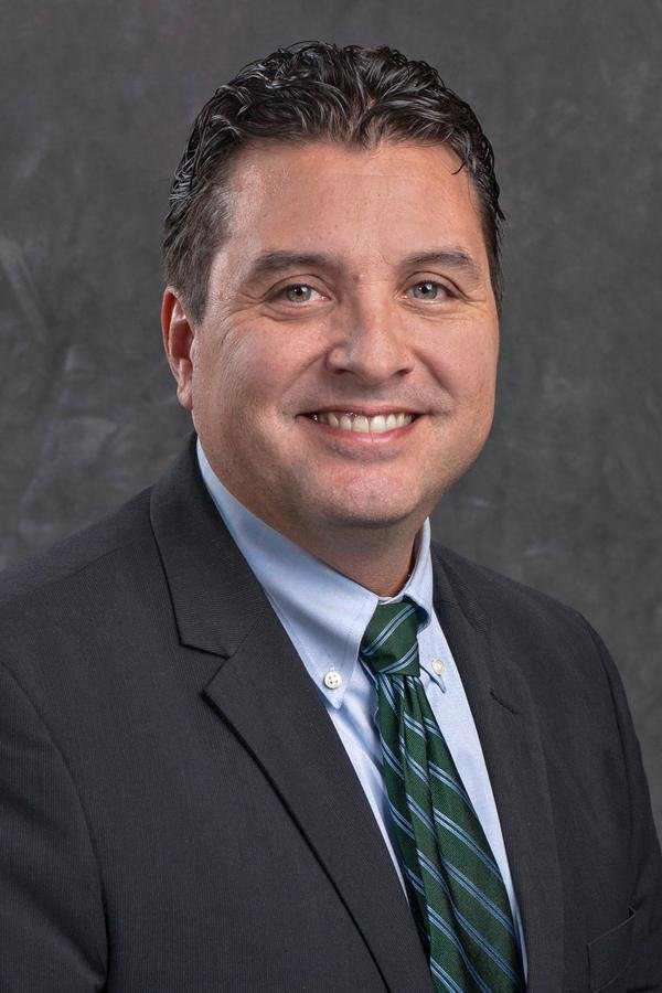 Photo of Edward Jones - Financial Advisor: Samuel L. Goodfriend