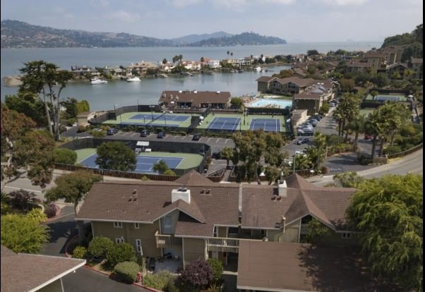 Photo of Harbor Point Apartments