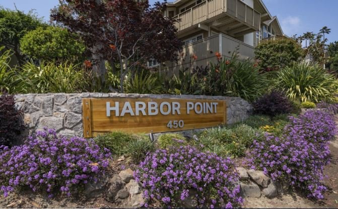 Photo of Harbor Point Apartments