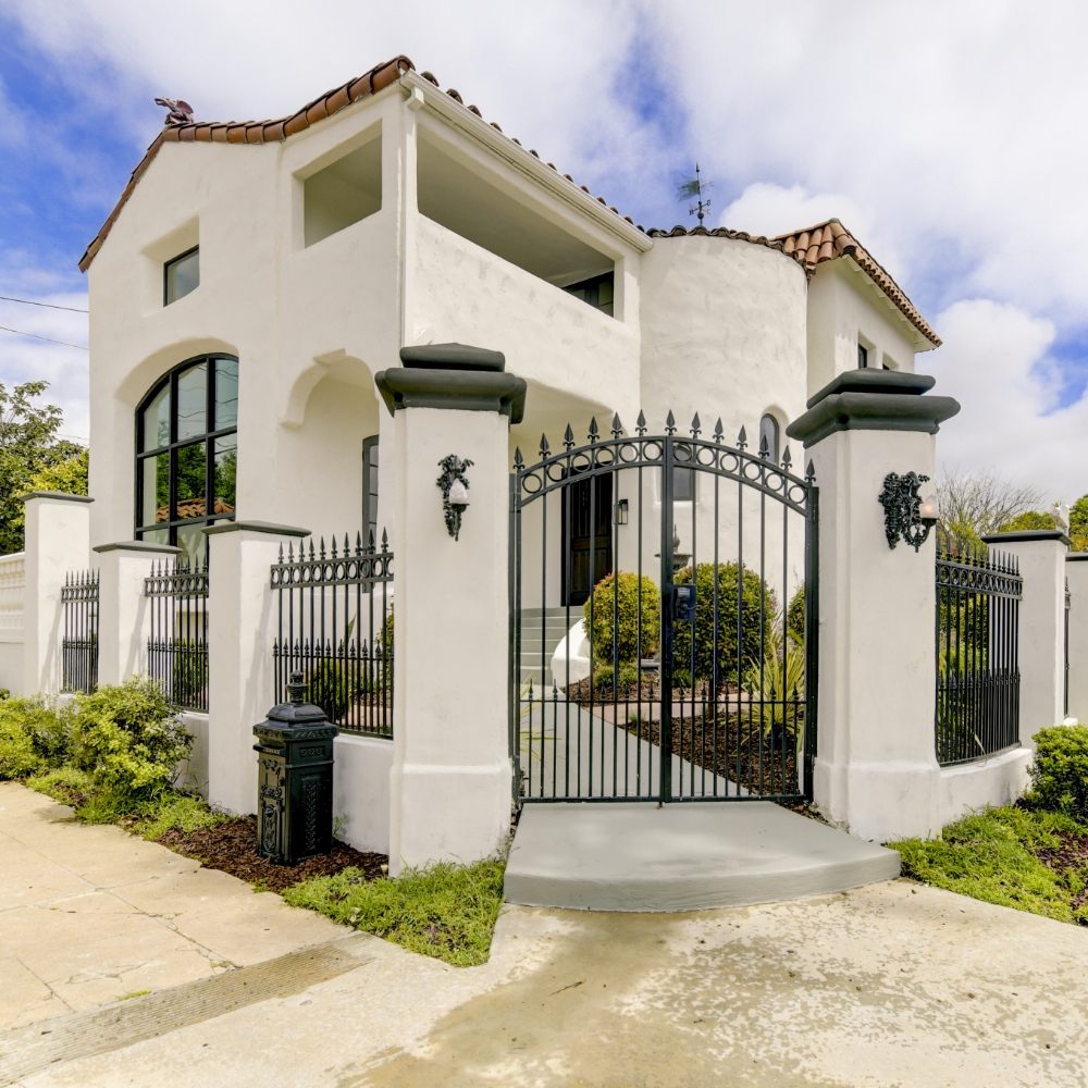 Photo of Kelly Kelson - Realtor