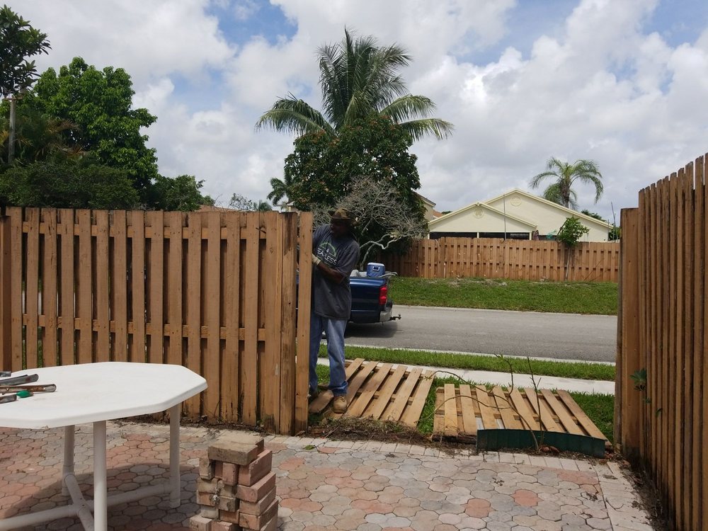 Photo of E & Sons Fencing Company