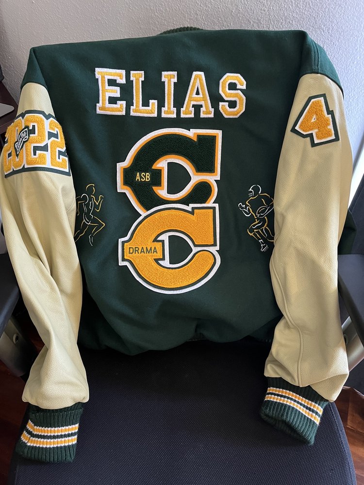 Photo of Rizzo's Embroidery Plus