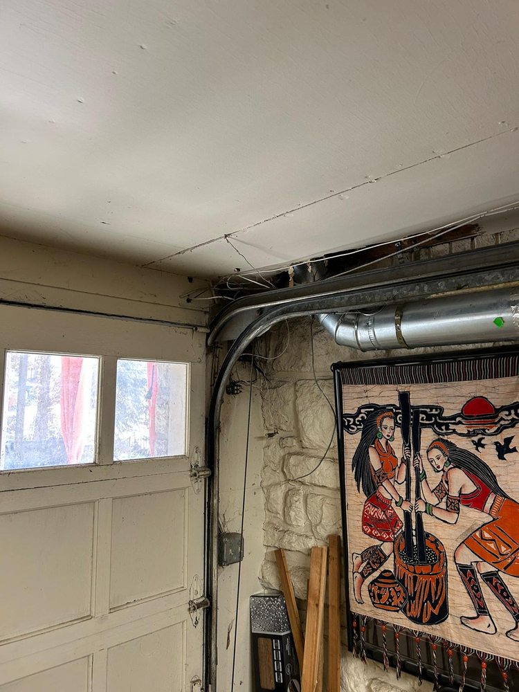Photo of A&E Emergency Garage Door Repair of Kansas City