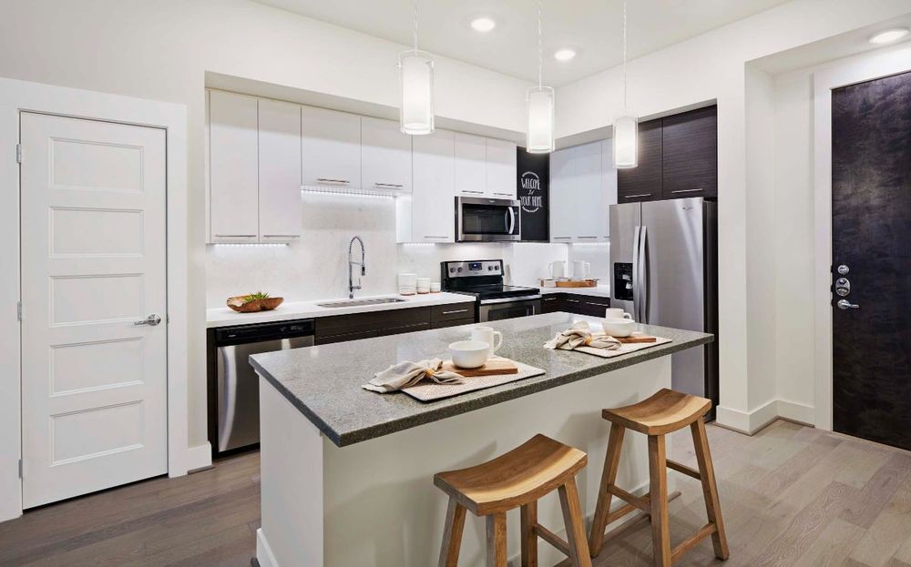Photo of Camden McGowen Station Apartments