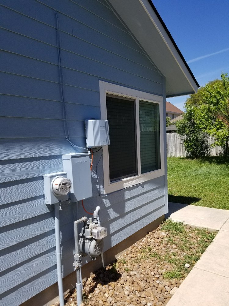 Photo of M & M Roofing, Siding & Windows