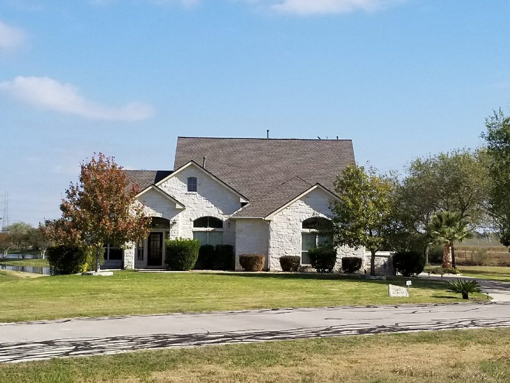 Photo of M & M Roofing, Siding & Windows