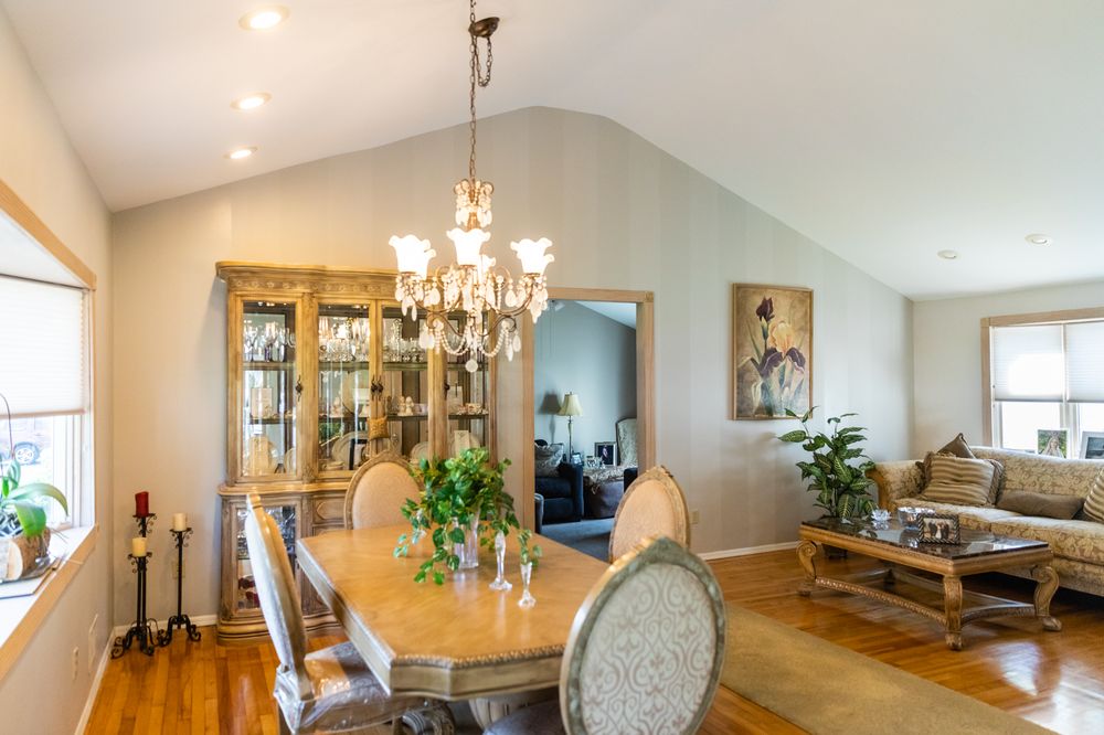 Photo of Cap Wallpaper Hanging & Painting