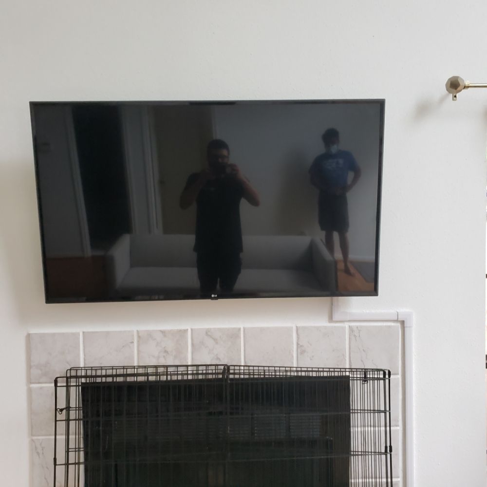 Photo of Handy Andy TV Mounting