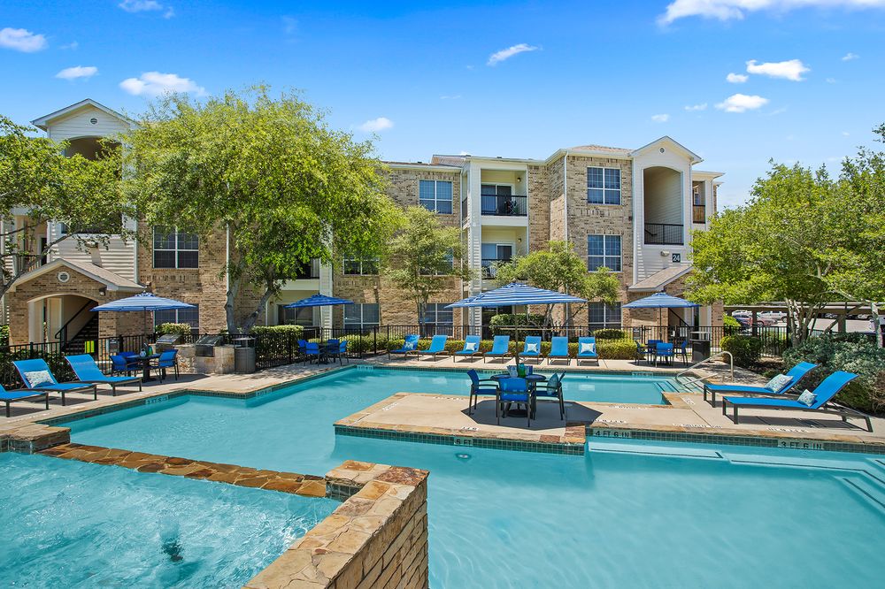 Photo of Stoneybrook Apartments & Townhomes