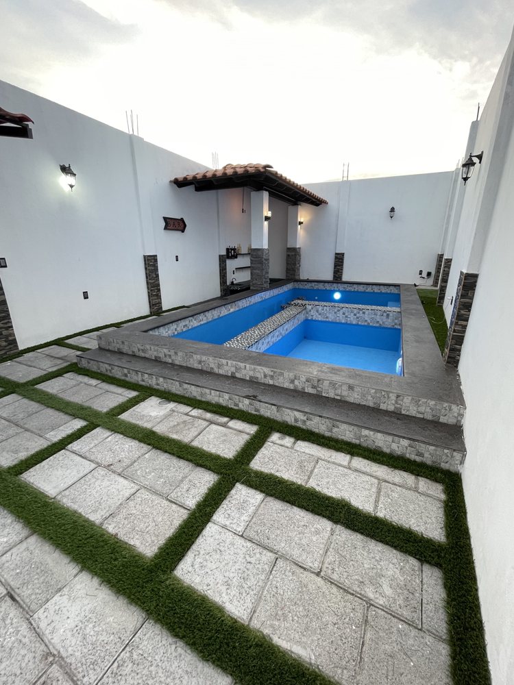 Photo of King Synthetic Grass