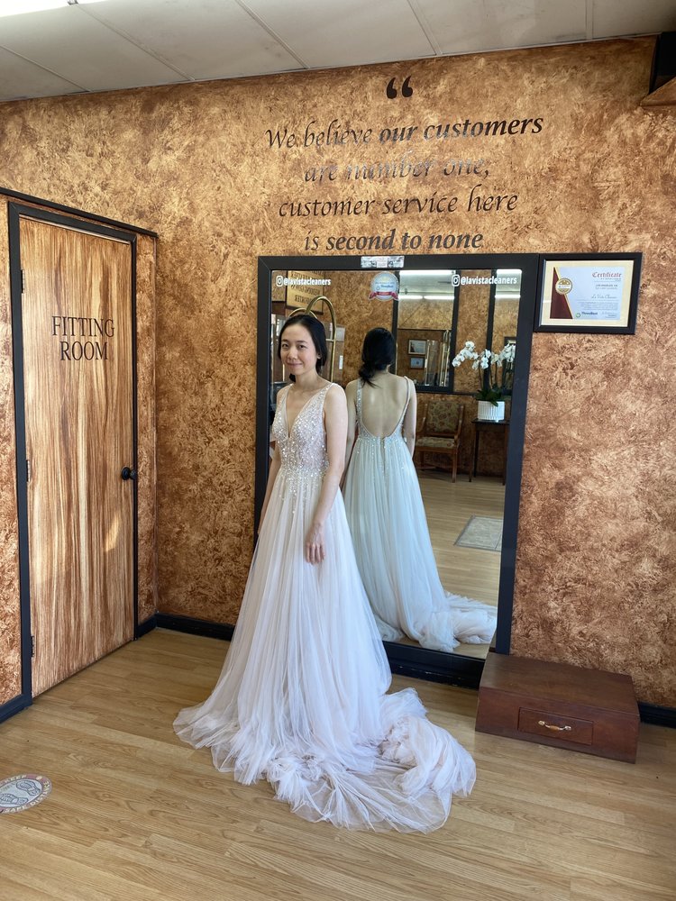 Photo of LA Vista Cleaners