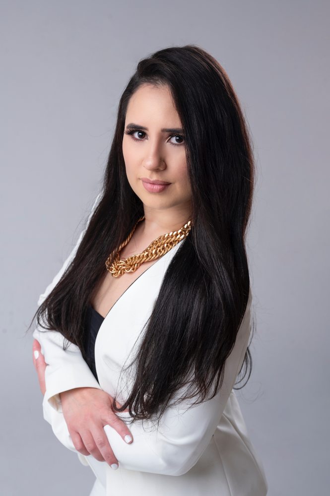 Photo of Janny Miralles- Avanti Way Realty
