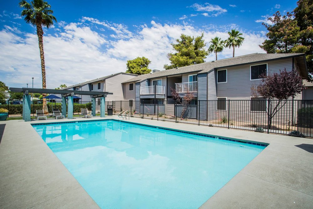 Photo of 2900 Lux Apartment Homes