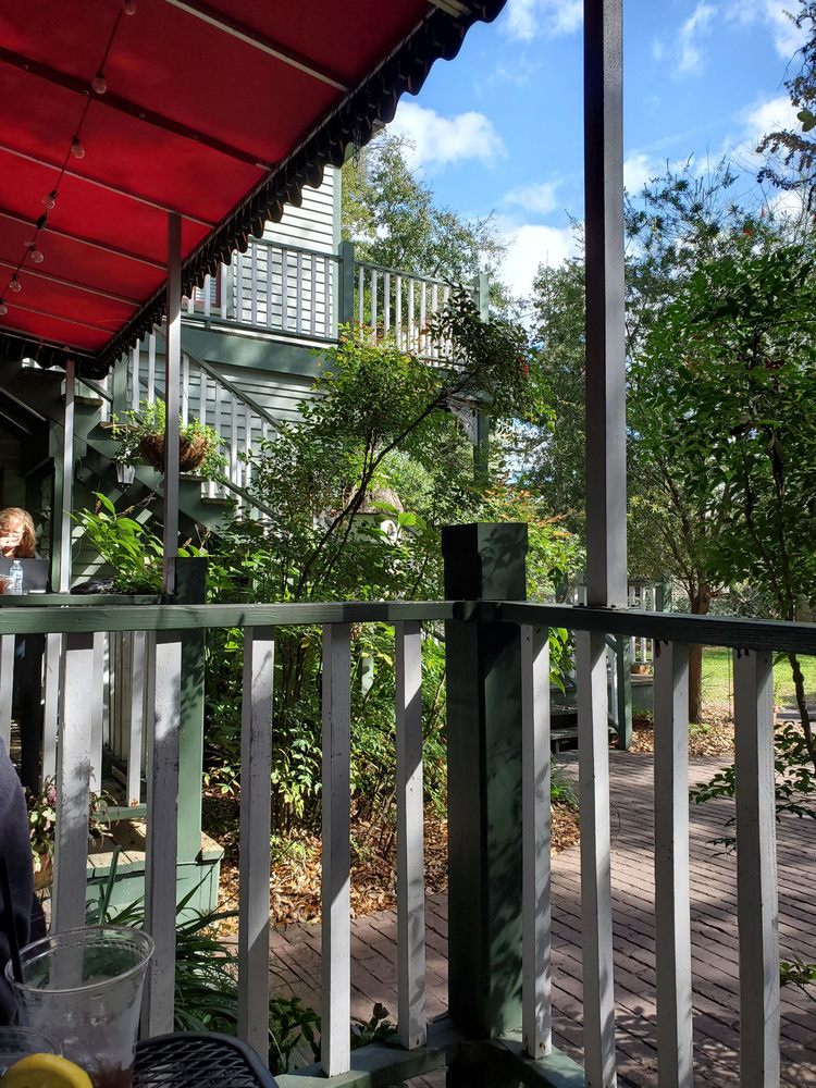Photo of Leddy's Porch at Florida House Inn
