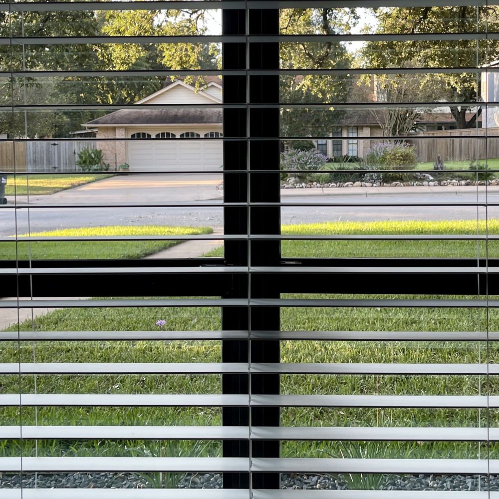 Photo of Legacy Glass & Mirror