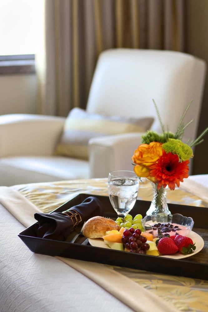 Photo of Crowne Plaza Minneapolis West