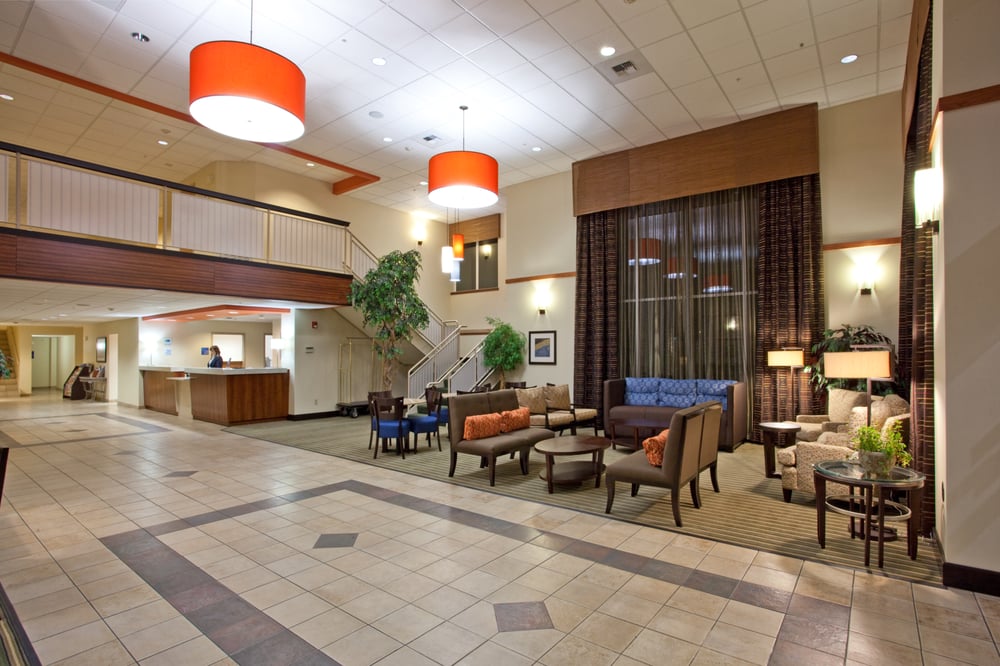 Photo of Holiday Inn Express & Suites Seattle-Sea-Tac Airport