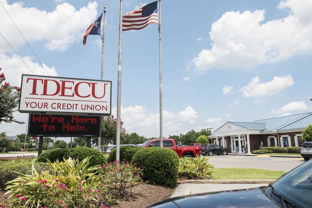 Photo of TDECU Angleton