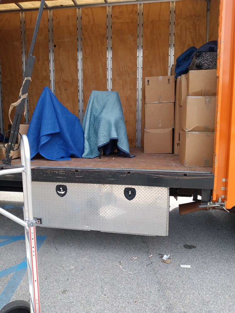 Photo of Heavy hitters moving company