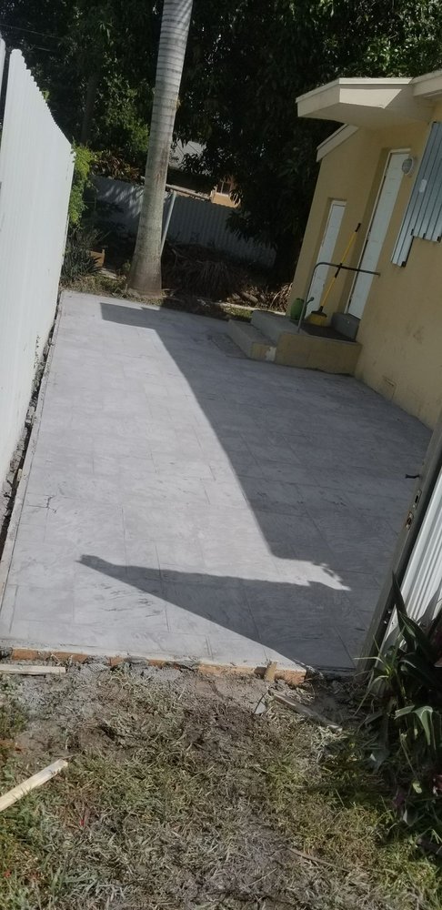Photo of Lion Finiched Stamped Concrete