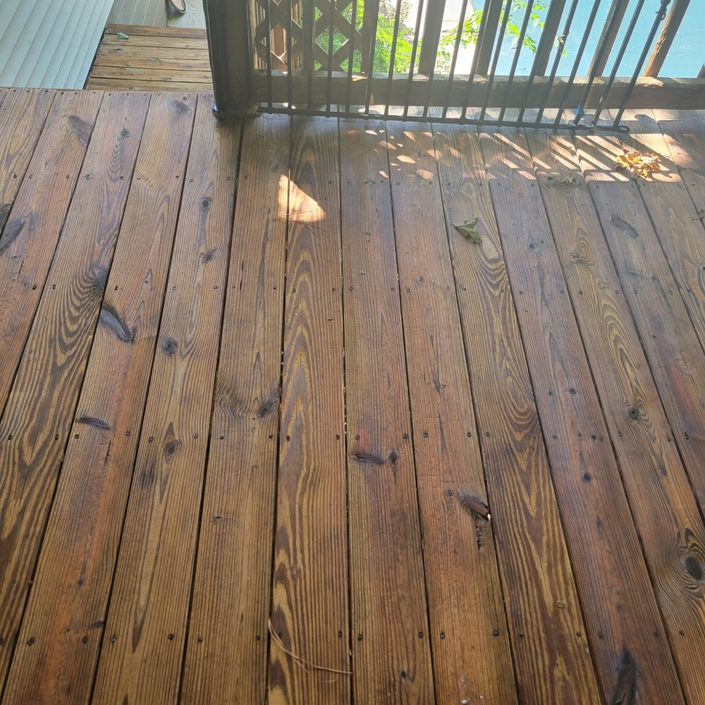 Photo of Deck Renew & Power Washing
