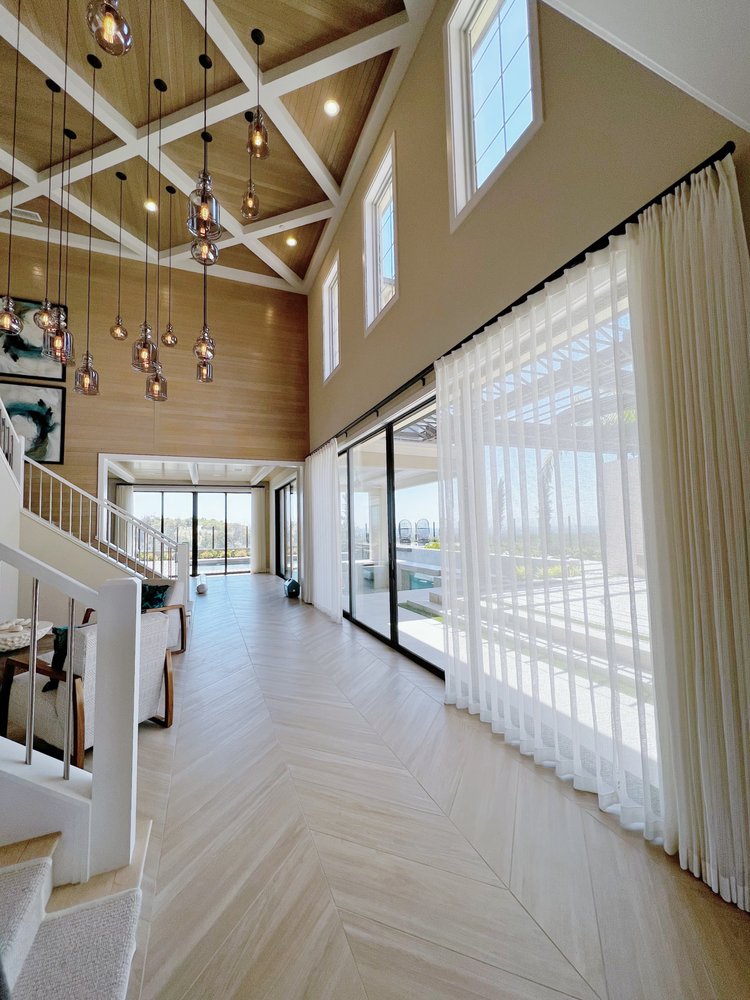 Photo of BlackTag Pro. Window Fashions