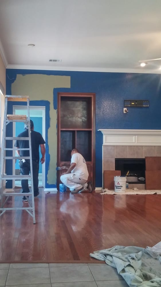 Photo of STX Painting