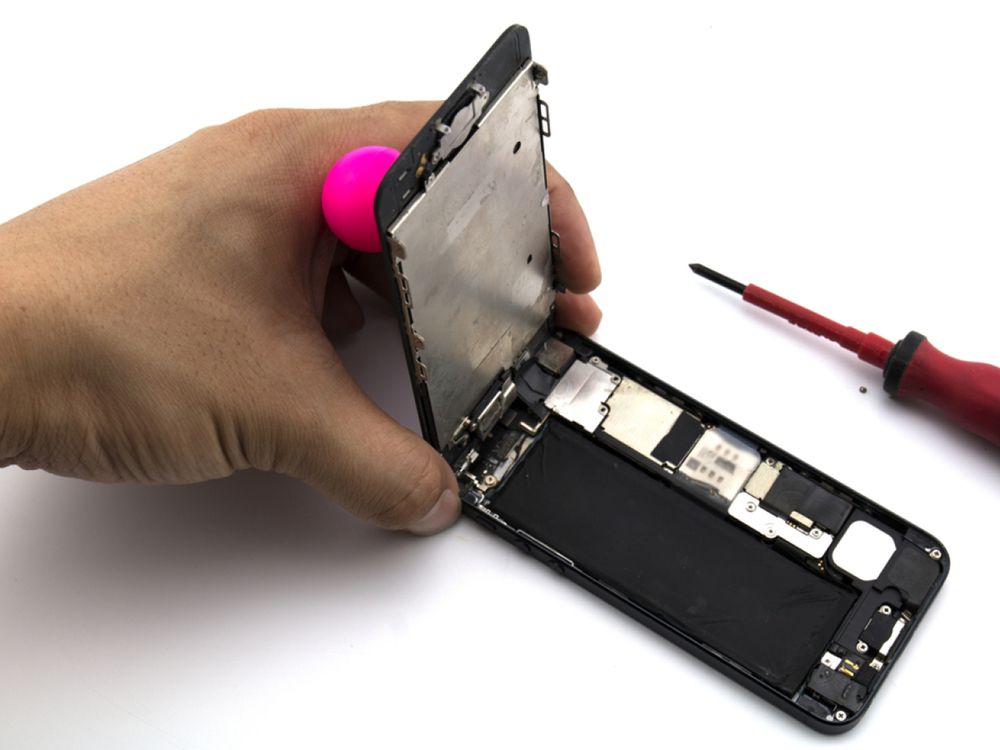 Photo of U.W.S Phone Repair Shop San Diego