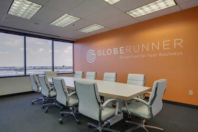 Photo of Globe Runner