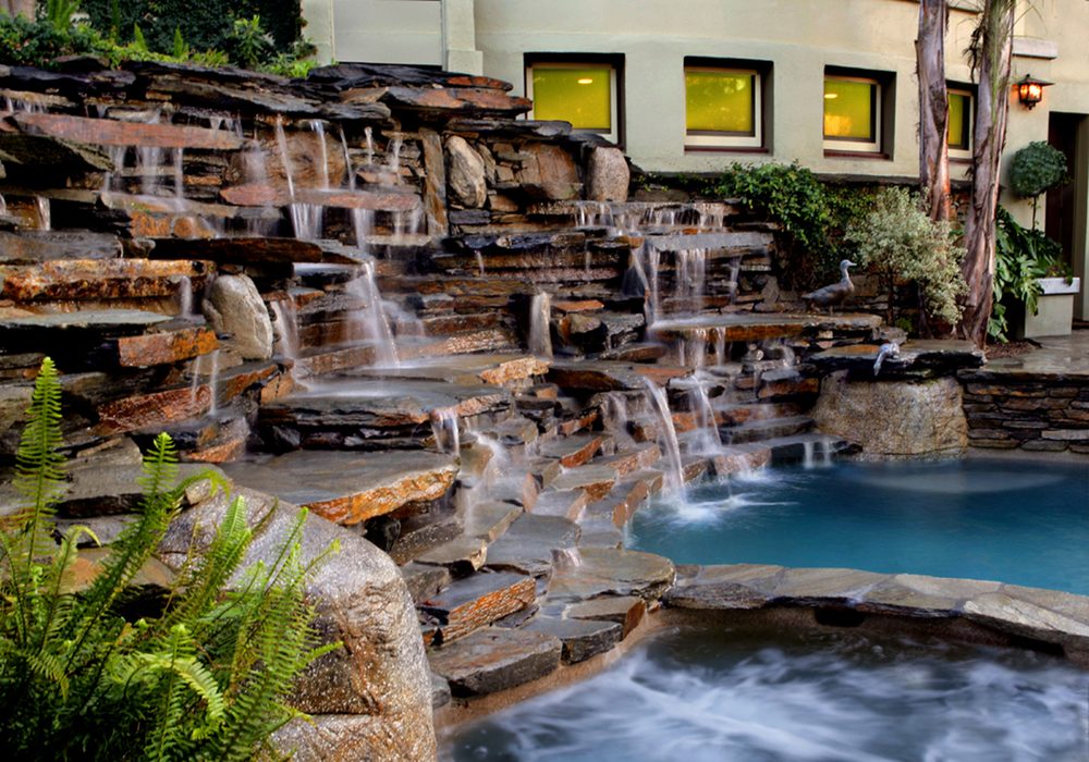 Photo of LuxeH2O Luxury Pool Builders