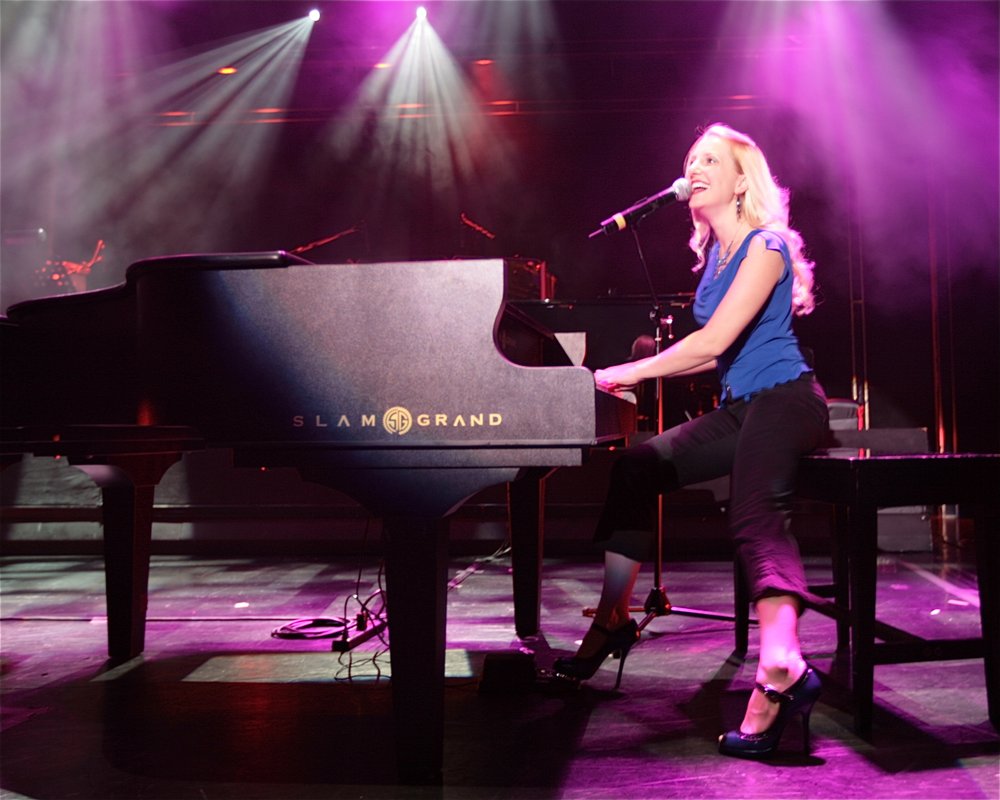 Photo of Dueling Pianos with Jeff & Rhiannon