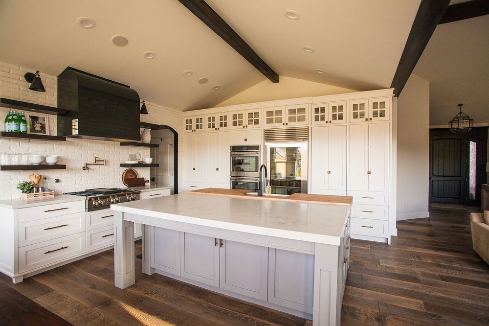 Photo of Deco Design Furniture & Cabinetry