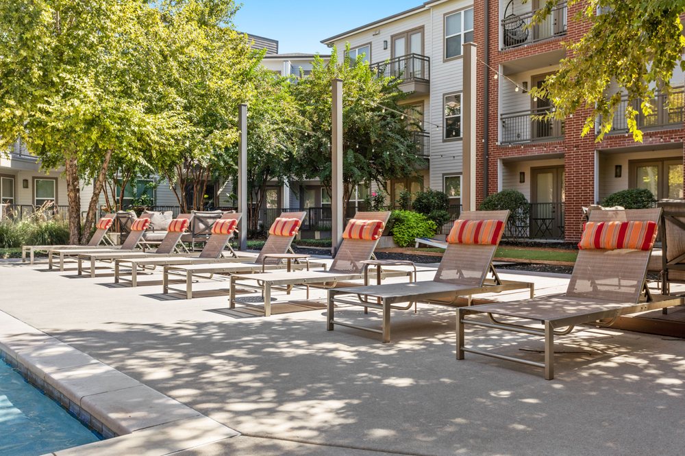 Photo of Union at Carrollton Square