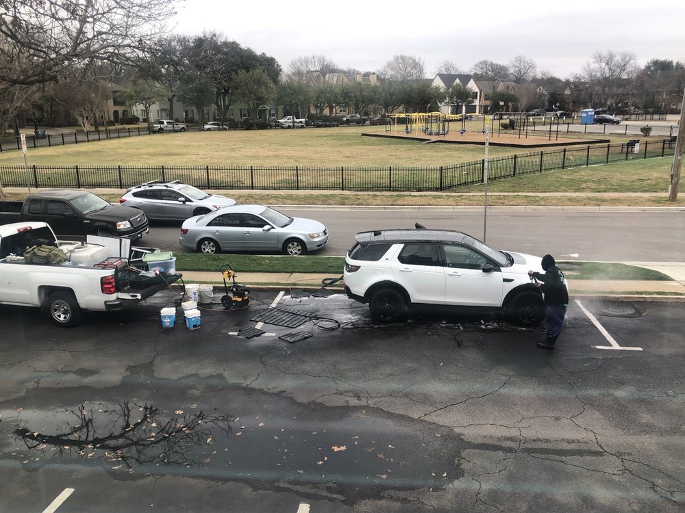 Photo of It's His Grace, Car Wash on Wheels