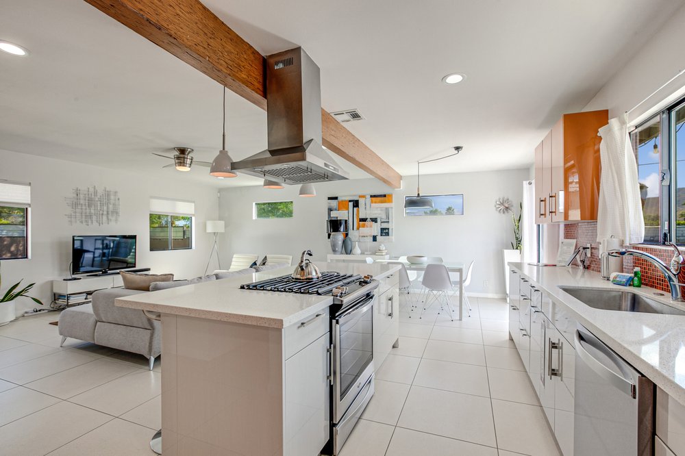 Photo of Margie Lord - Pacific Sotheby's International Realty