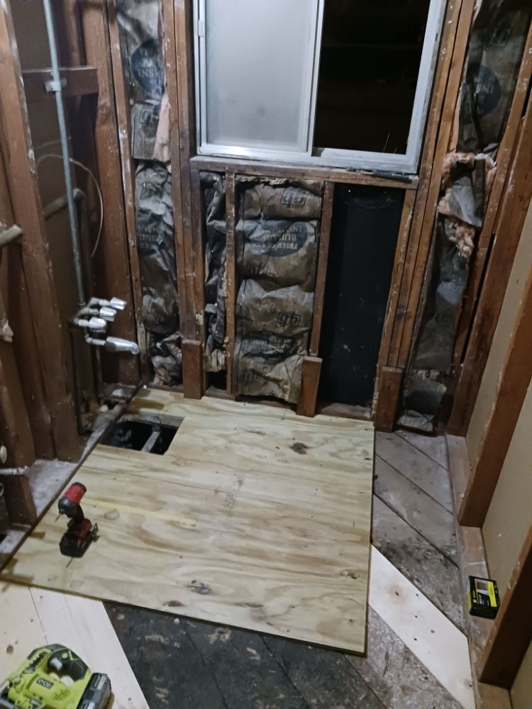 Photo of Layne paint and construction