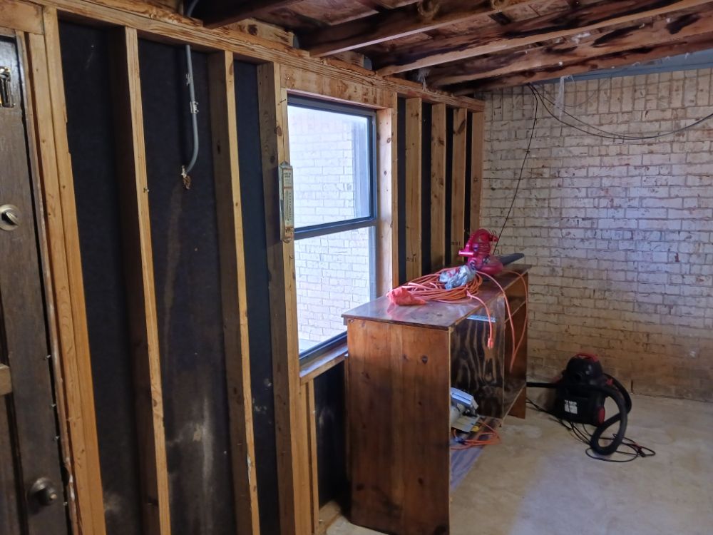Photo of Layne paint and construction