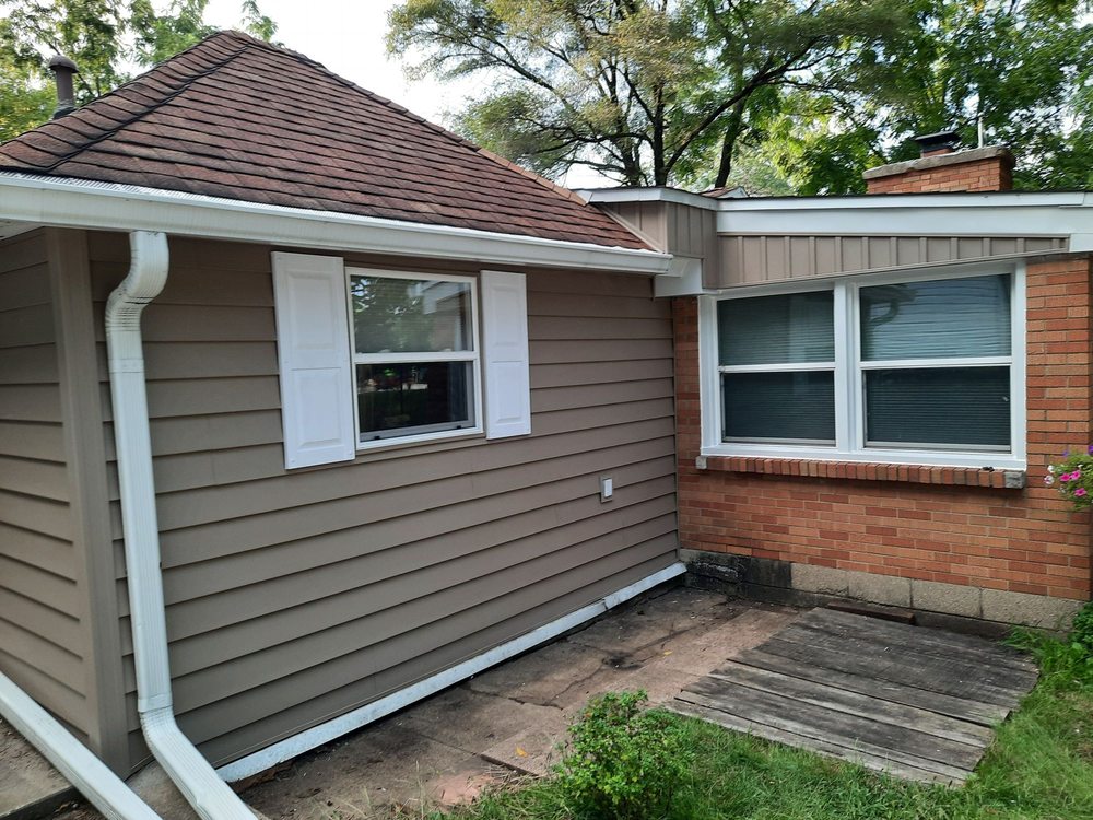 Photo of R E Duchene Roofing and Siding