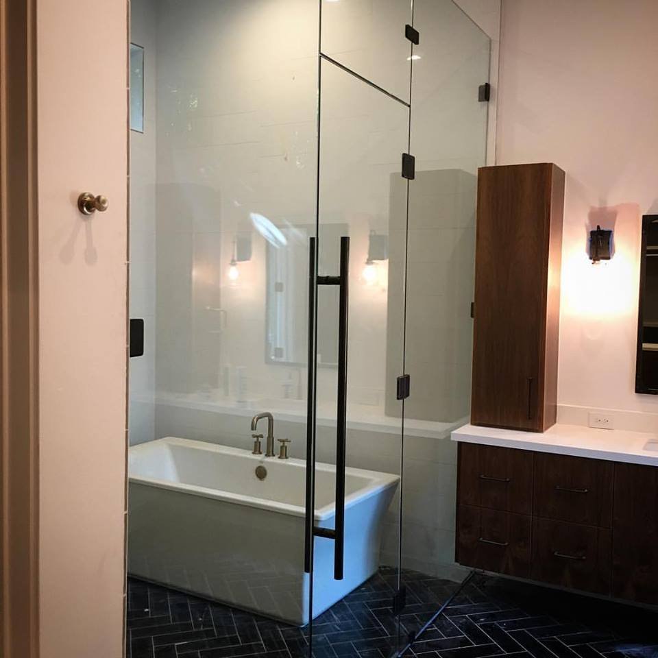 Photo of Glass & Mirror USA
