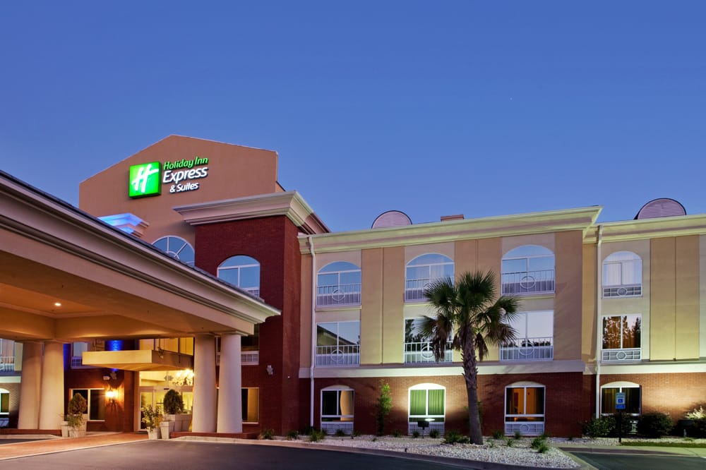 Photo of Holiday Inn Express & Suites - Camden