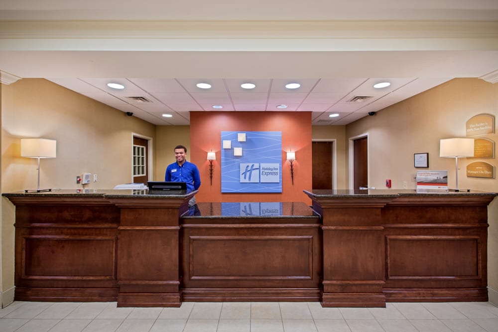 Photo of Holiday Inn Express & Suites Jackson - Flowood