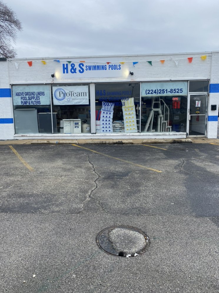 Photo of H&S Swimming Pools