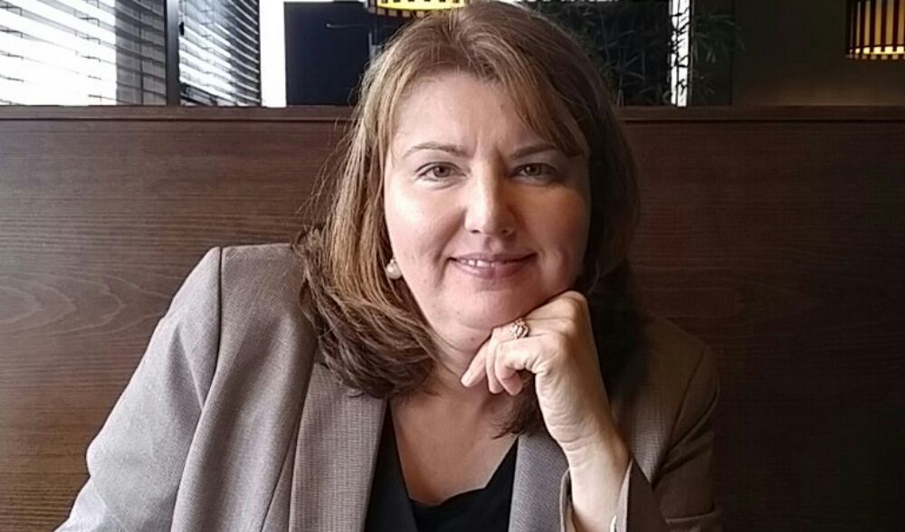 Photo of Lisa Naglins